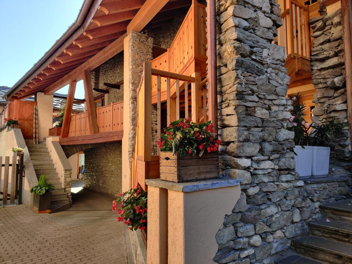 Au Fond Du Bourg Lejlighed Aosta Eksteriør billede